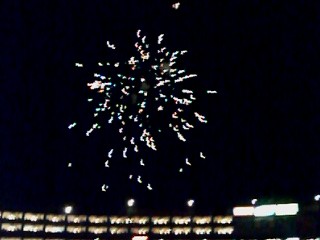 ０５年９月２７日勝利の花火