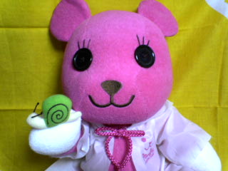 レインコートのモモ