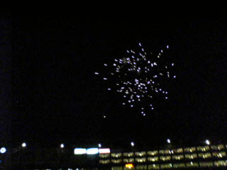勝利の花火