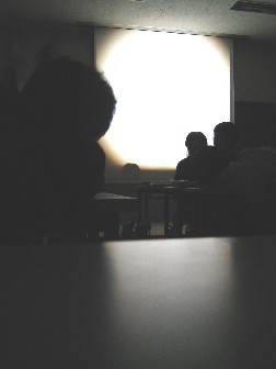 課題スクリーン