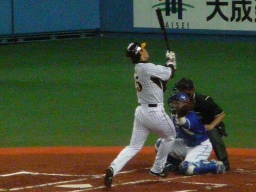 2008.3.29 横浜戦　１回新井死球