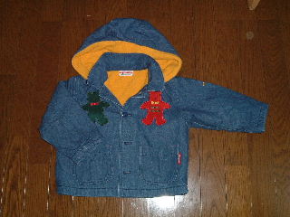 ミキハウスジャンパー出品中