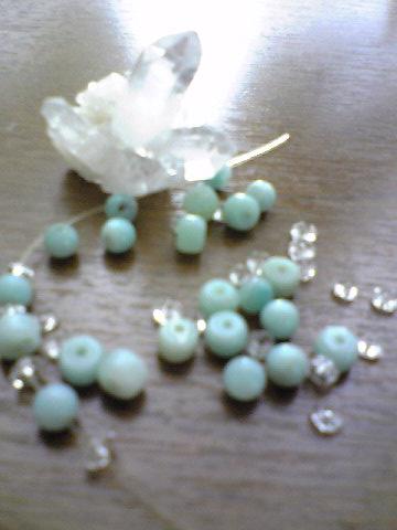 切れたアマゾナイトブレスレット