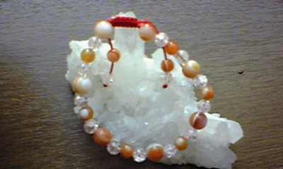 花メノウ(サードニクス、赤天眼)とレインボウ水晶のブレスレット