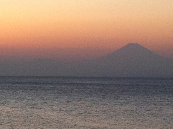 222葉山森戸神社からの夕焼け2