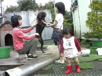 ２００２年５月１９日ラッシーと子供たち