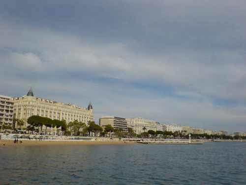 クロワゼット大通り