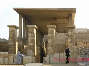 階段ピラミッド祭殿