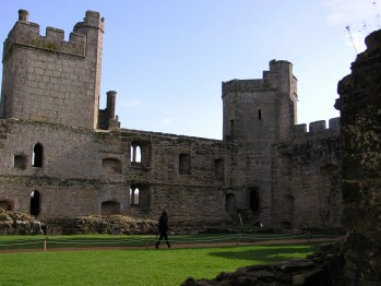 bodiam castle1