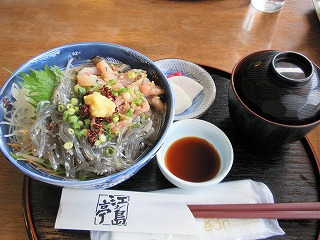 鯵と生シラス丼.jpg