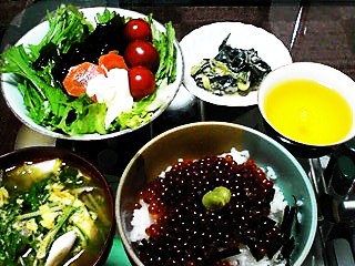 新物イクラのイクラ丼