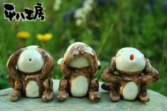 見ざる、言わざる、聞かざる！2