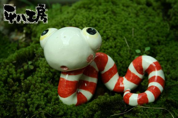 紅白ヘビさん3