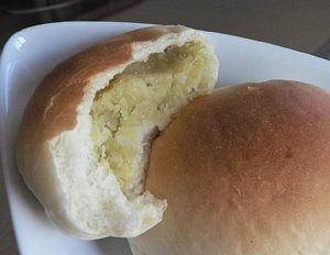 さつまいもぱん