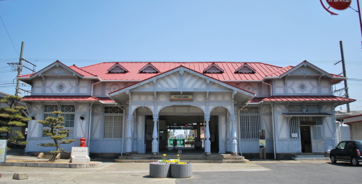 浜寺公園駅舎2