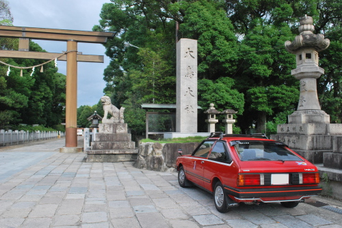 大鳥大社と八咫烏