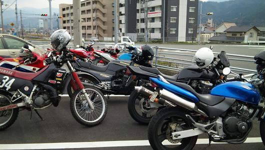 七里茶屋の駐車場