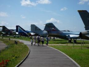 三沢航空科学館2.jpg