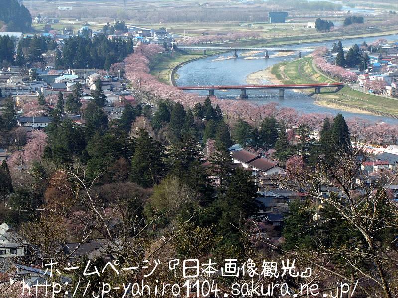 秋田・古城公園から見た角館武家屋敷