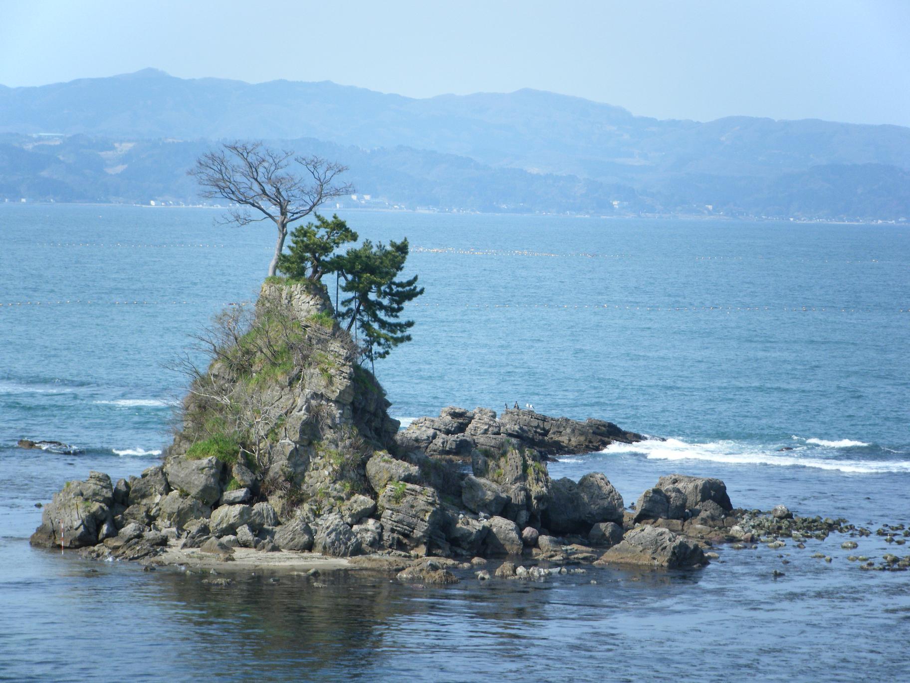 雨晴　女岩　1(20090321)