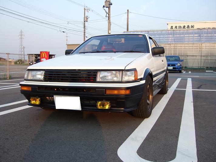 ハチロク　レビン