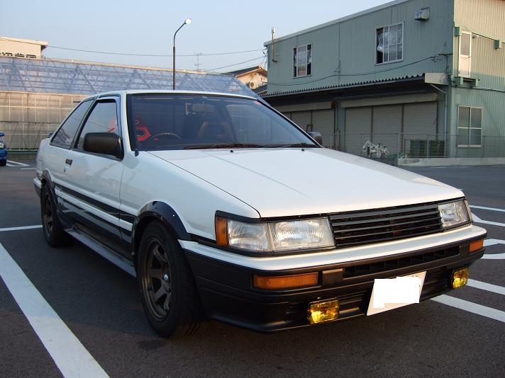 ハチロク　レビン