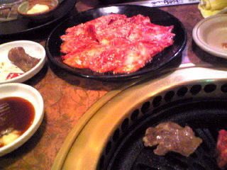 焼肉大好き(^～^〃)ノ〃