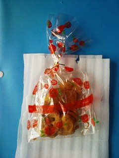 F210815綺麗な袋に手作りｸｯｷｰが