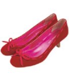 赤いパンプス（リボン付き