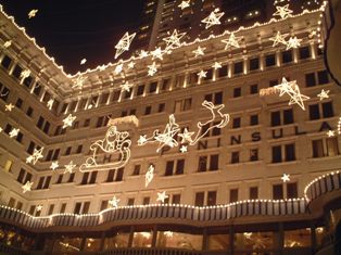 ペニンシュラホテルのイルミ