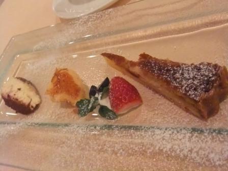 55-20101213_ランチ_BARNEYS-BREBIS_デザート3種.jpg