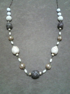 Beads~天然素材ネックレス