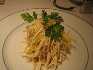 黄にらと押し豆腐の炒め物