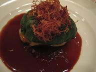 牛ほほ肉の赤ワイン煮込み