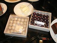 HIGASHIYA薄香と濃紫.