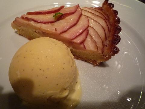 りんごのタルト