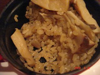 玄米の炊き込みご飯