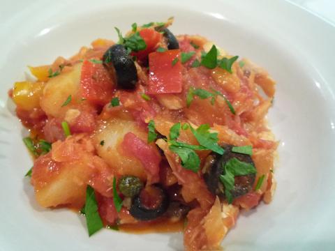 塩ダラポテトのトマト煮込み