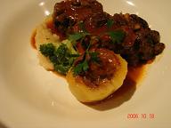 牛ほほ肉の煮込み