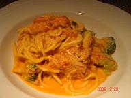 かにのトマトクリームソース　タリオリーニ