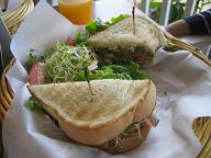 ハムレタストマトのサンド