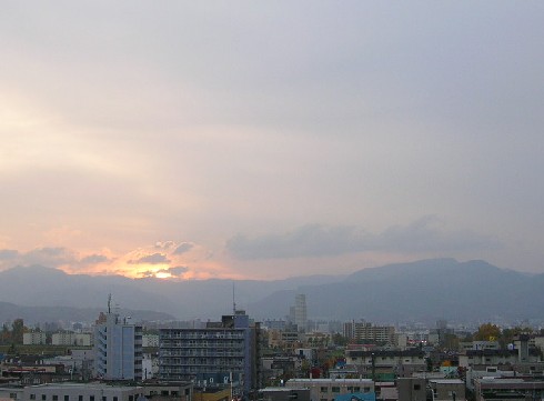 手稲山と夕陽