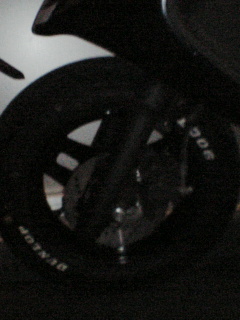 フロントタイヤ001