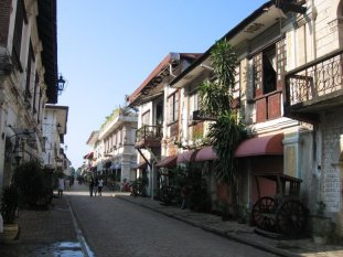 vigan-spanish buildings2.jpg