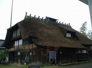 s-致道博物館、田麦俣の民家.jpg