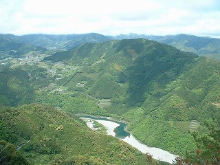 s-横倉山から見る仁淀川.jpg