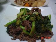 牛肉とブロッコリー炒め
