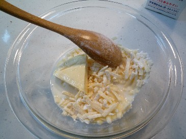 チーズフォンデュパン2