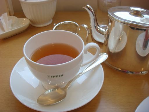 ティフィン
