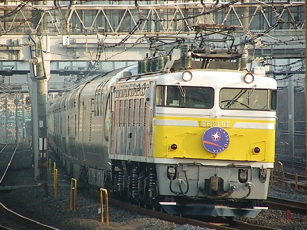 EF81-79号機